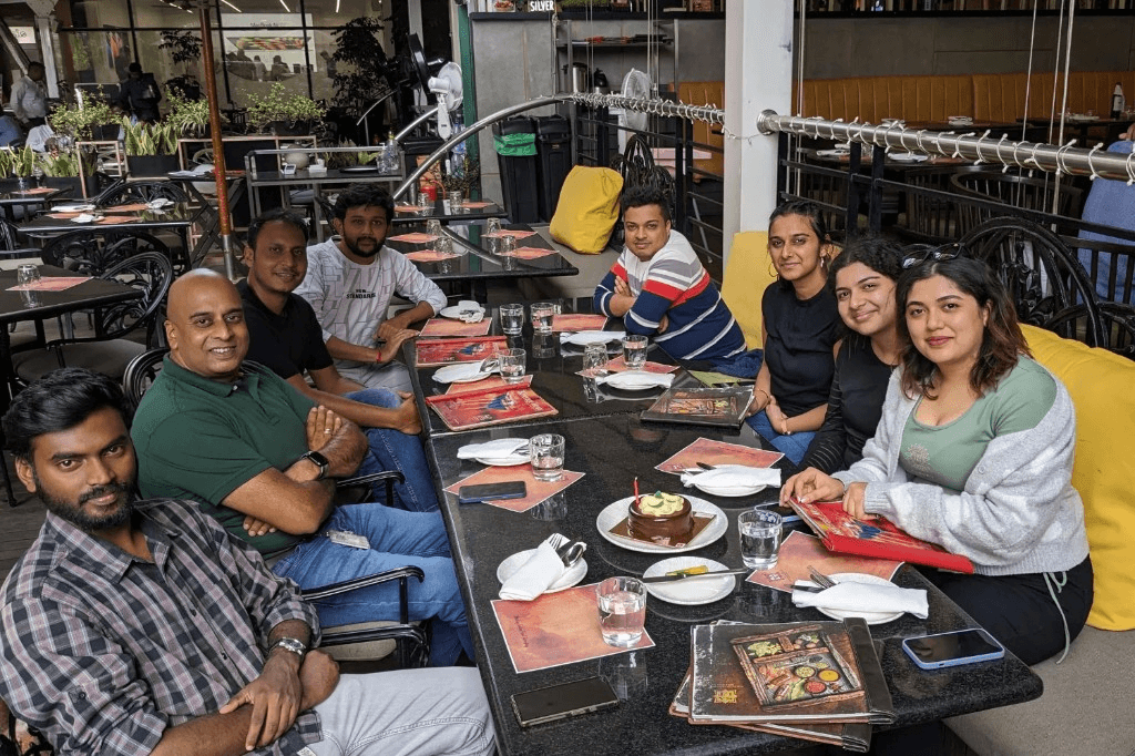 Simplileap team at a team dinner